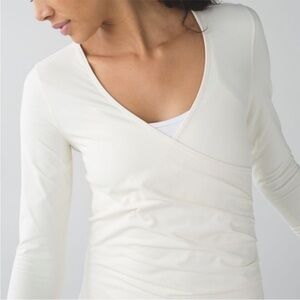 Lululemon Super Soft Wrap Top sz 8